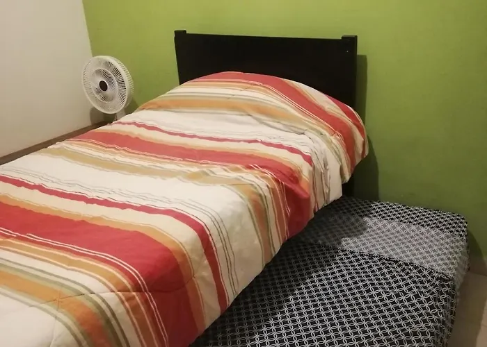 Ground Floor, 2 Bedrooms 2 Bathrooms Apartment *