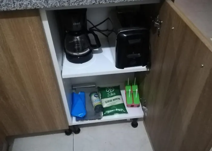 Ground Floor, 2 Bedrooms 2 Bathrooms *