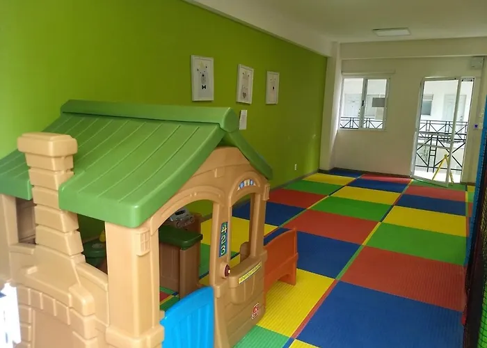 Apartment Ground Floor, 2 Bedrooms 2 Bathrooms *
